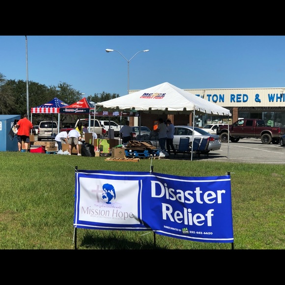 Meet your Posher, Debbie - Picture 5 of 7